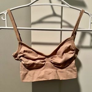 SKIMS Seamless Sculpt Low Back Bralette